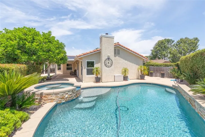 30347 Via Canada, Temecula, California 92592