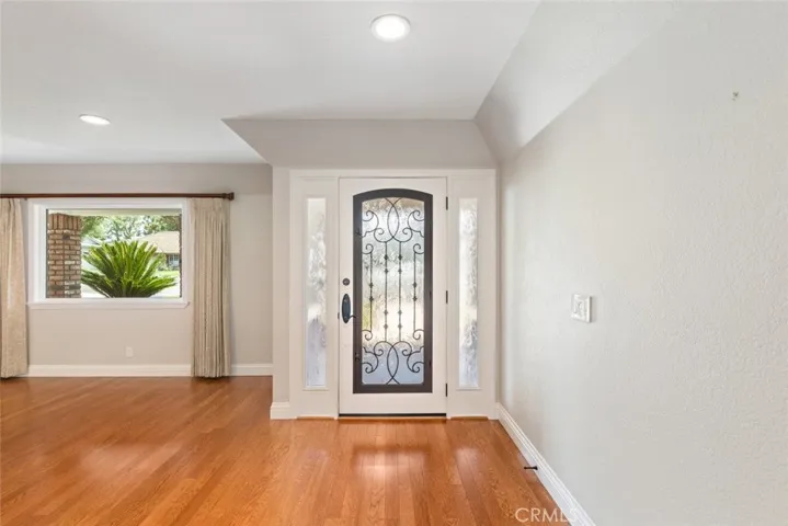 30347 Via Canada, Temecula, California 92592