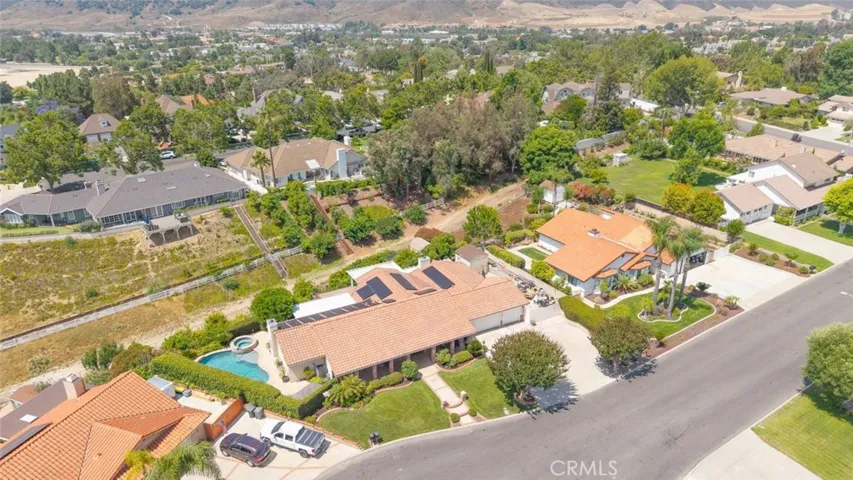 30347 Via Canada, Temecula, California 92592