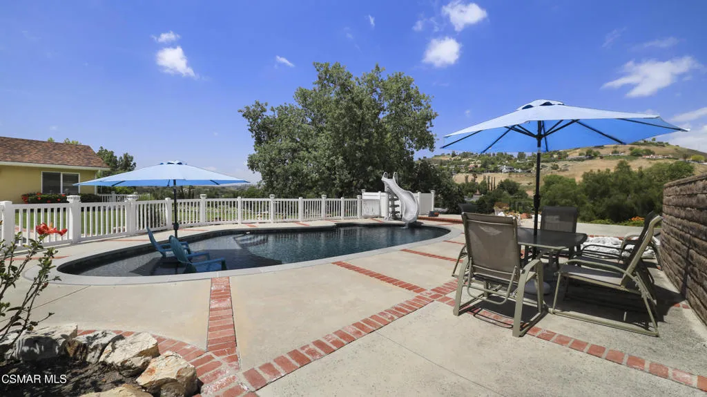 876 Emerson Street, Thousand Oaks, California 91362 home-pic-26