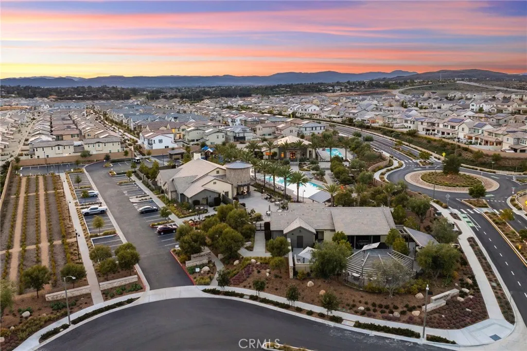 32182 Penstemon Way, Temecula, California 92591 home-pic-34