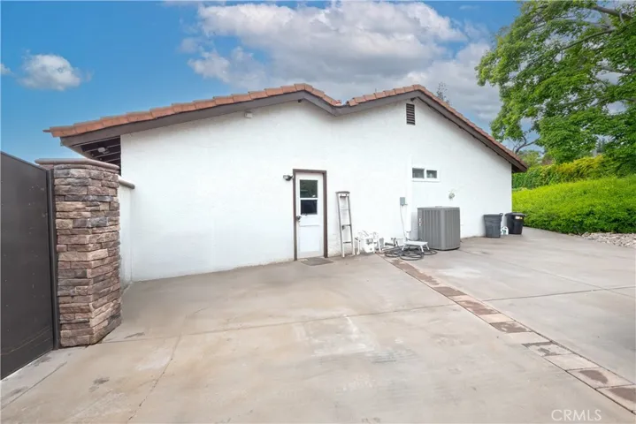 5912 Via Serena, Rancho Cucamonga, California 91701