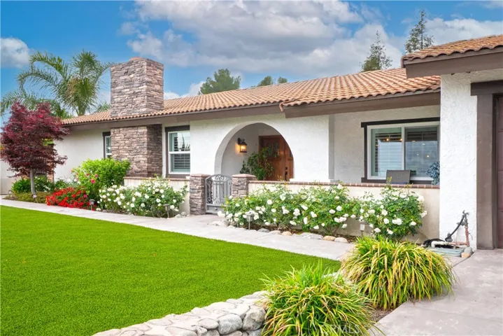 5912 Via Serena, Rancho Cucamonga, California 91701