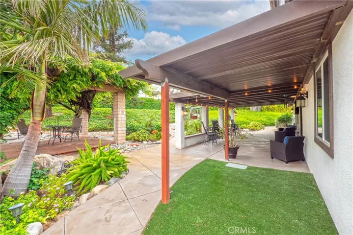 5912 Via Serena, Rancho Cucamonga, California 91701