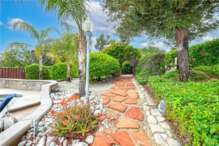 5912 Via Serena, Rancho Cucamonga, California 91701