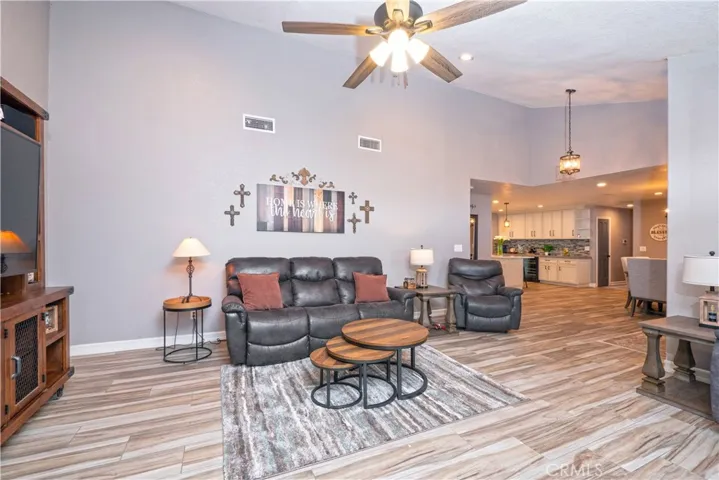 5912 Via Serena, Rancho Cucamonga, California 91701