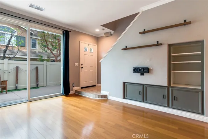 942 S Ogden Court, Anaheim Hills, California 92808