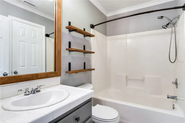 942 S Ogden Court, Anaheim Hills, California 92808