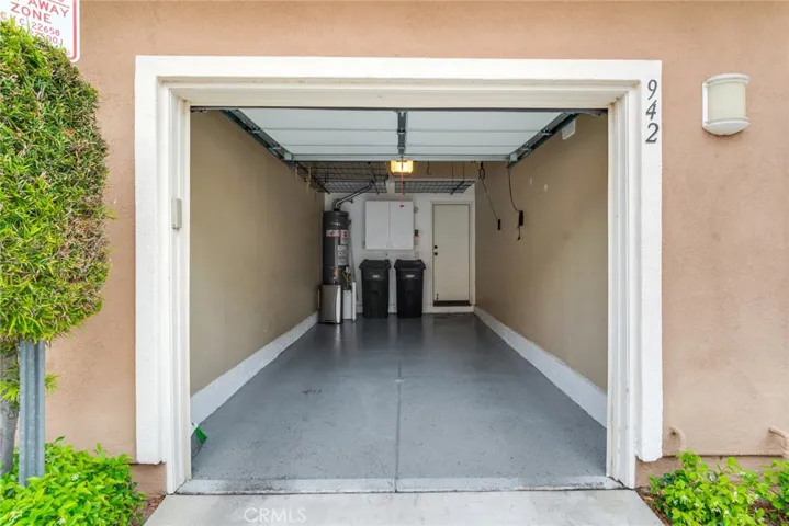 Direct access garage