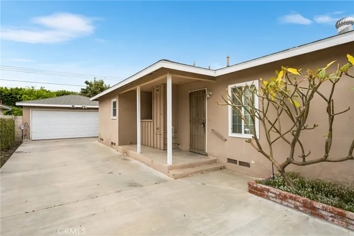 1447 W Damon Avenue, Anaheim, California 92802