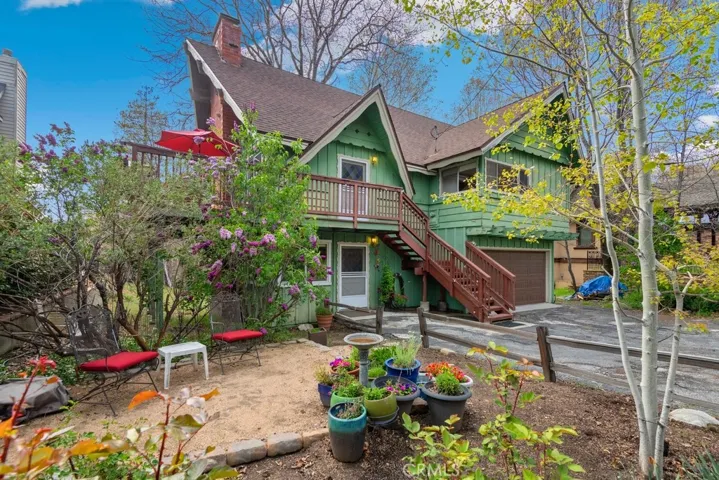 1050 Golden Rule Lane, Lake Arrowhead, California 92352