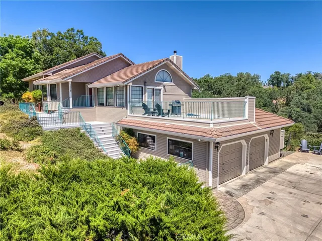 1519 Mcmahon Road, Lakeport, California 95453