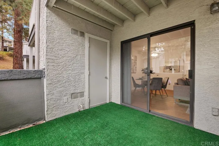 15048 Avenida Venusto 255, San Diego, California 92128