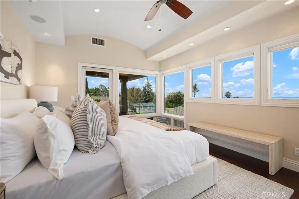 535 High Dr, Laguna Beach, California 92651 home-pic-18