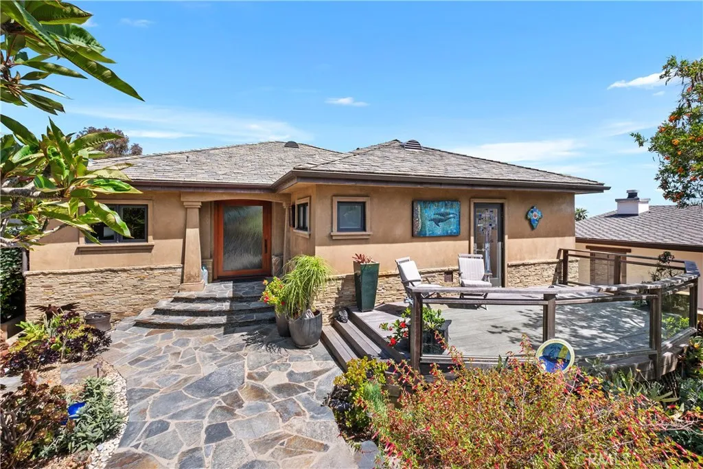 535 High Dr, Laguna Beach, California 92651 home-pic-6