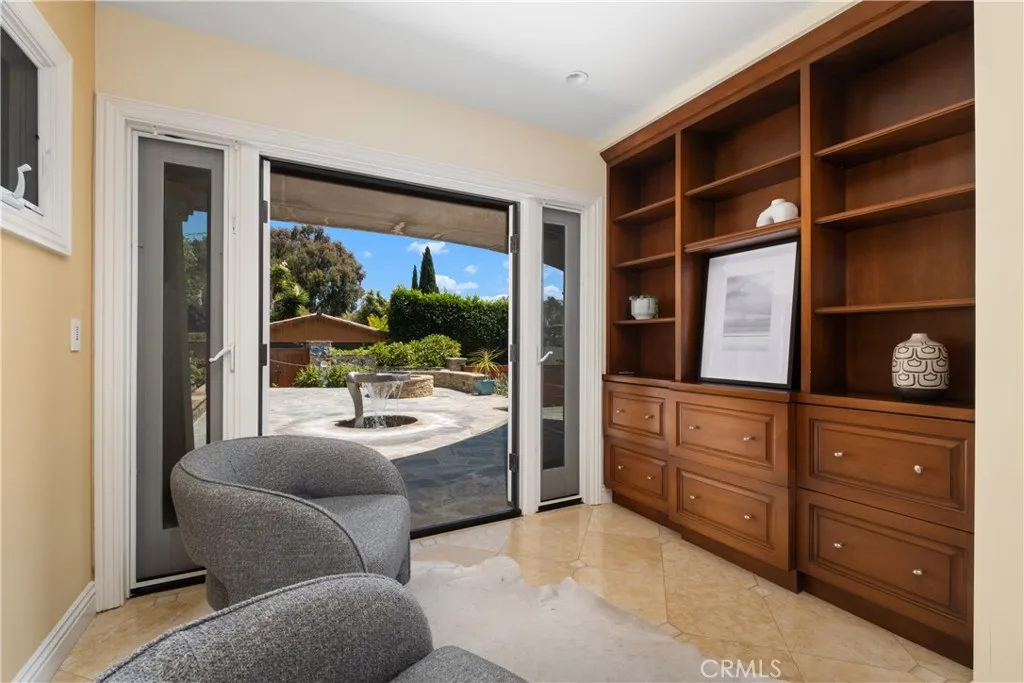 535 High Dr, Laguna Beach, California 92651 home-pic-25