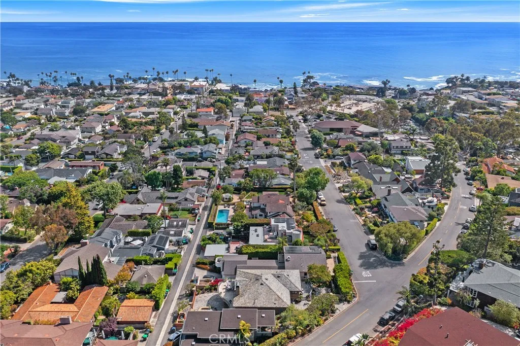 535 High Dr, Laguna Beach, California 92651 home-pic-39