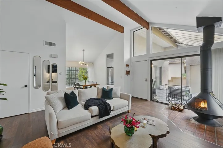 16211 Downey Avenue 73, Paramount, California 90723