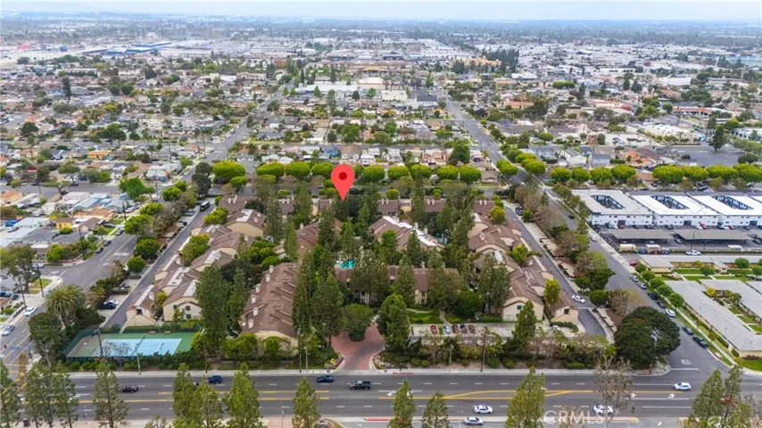 16211 Downey Avenue 73, Paramount, California 90723
