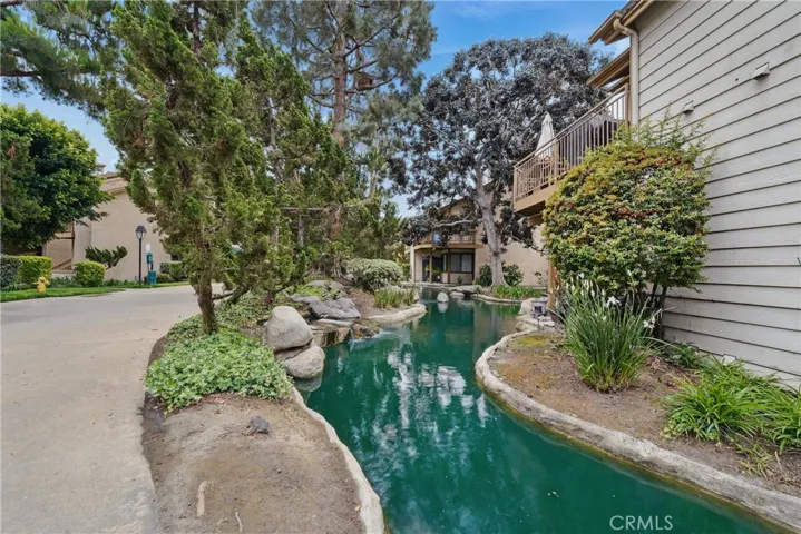 16211 Downey Avenue 73, Paramount, California 90723
