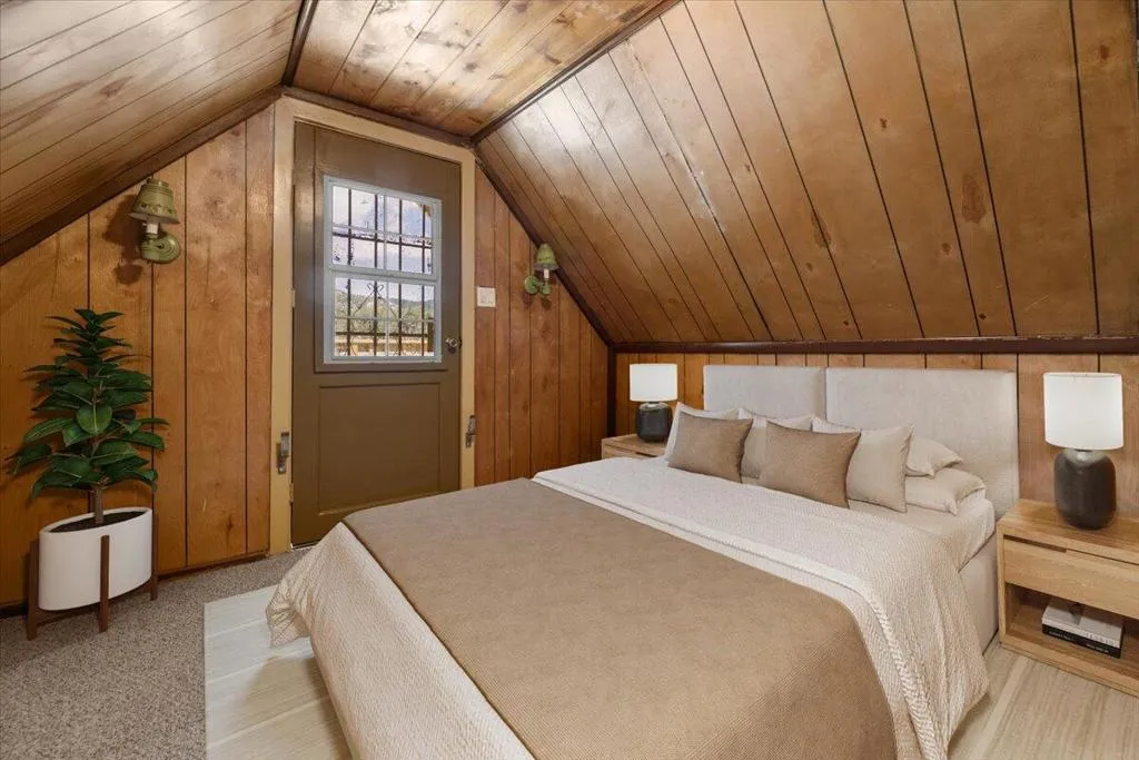 927 W Fairway Boulevard, Big Bear, California 92314 home-pic-14