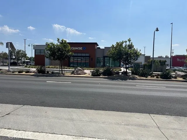 9219 Whittier Boulevard, Pico Rivera, California 90660