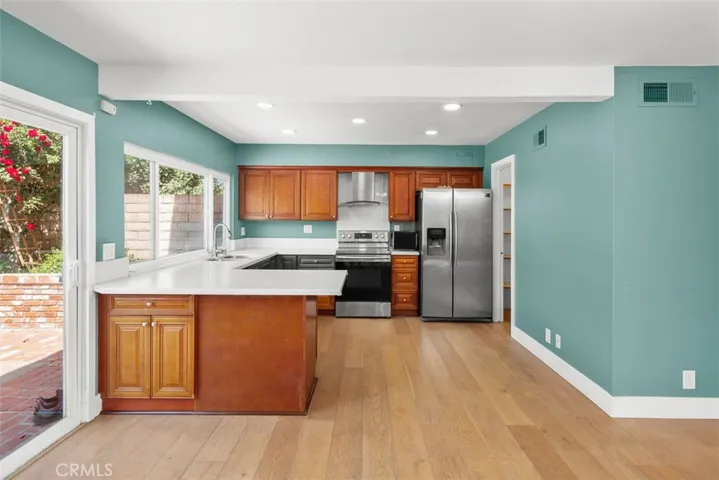 10300 Columbia River Court, Fountain Valley, California 92708