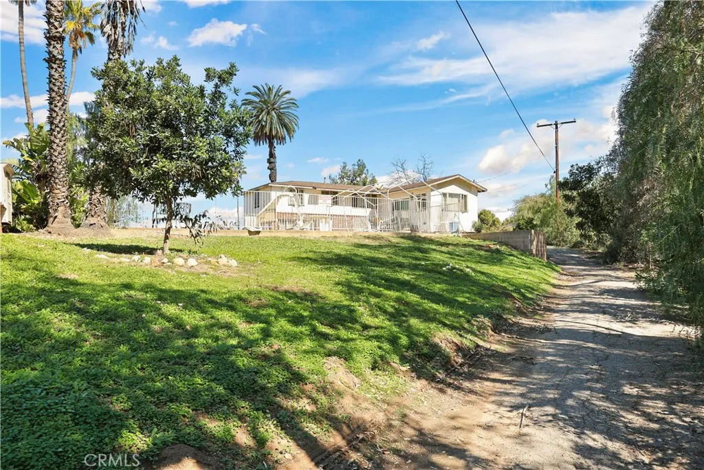 5231 Highland Avenue, Yorba Linda, California 92886 home-pic-16