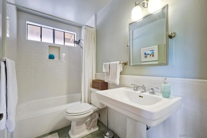 3805 Catamarca Dr, San Diego, California 92124