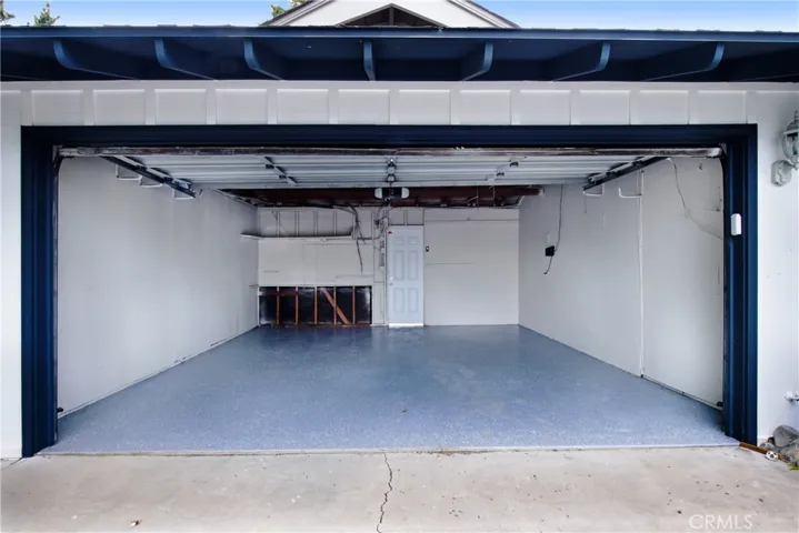 Apoxy garage flooring