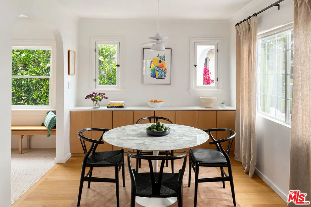 1309 Keniston Avenue, Los Angeles, California 90019 home-pic-5