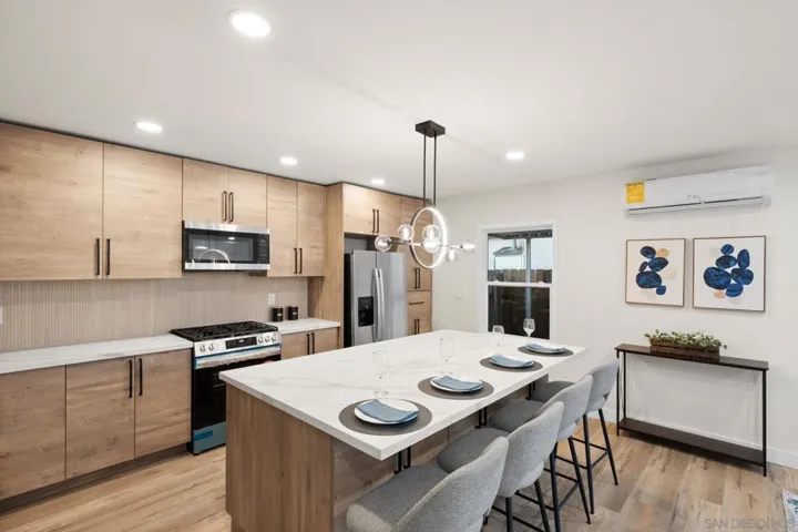 1304 49th St, San Diego, California 92102
