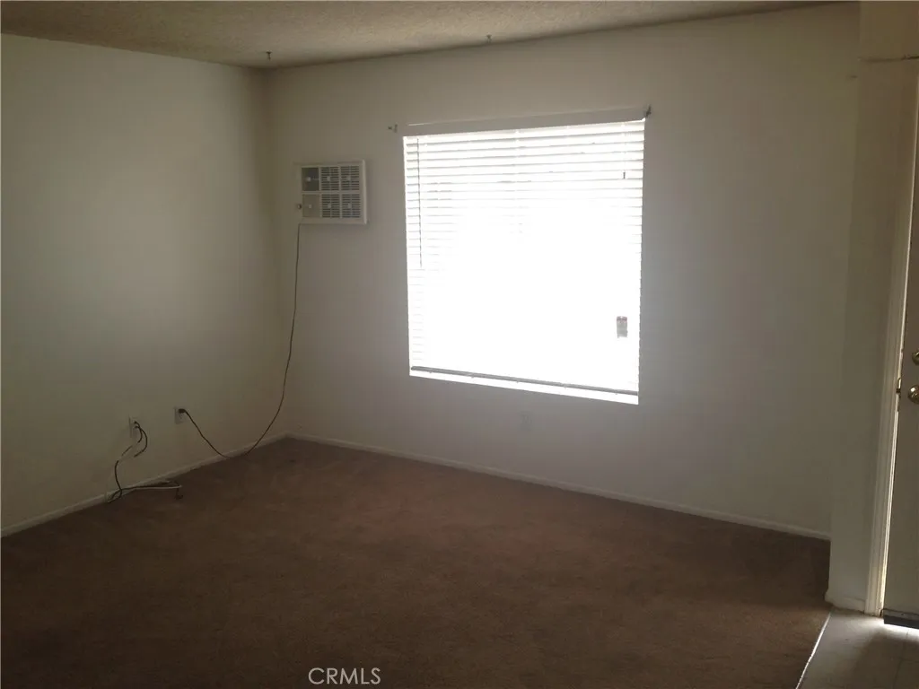 73601 Sun Valley Drive, 29 Palms, California 92277 home-pic-11