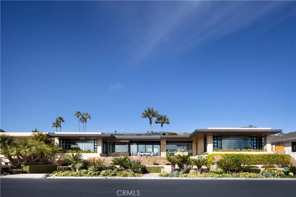 2526 Riviera Drive, Laguna Beach, California 92651 home-pic-43