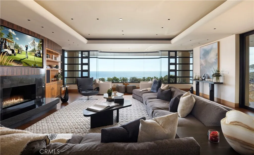 2526 Riviera Drive, Laguna Beach, California 92651 home-pic-10