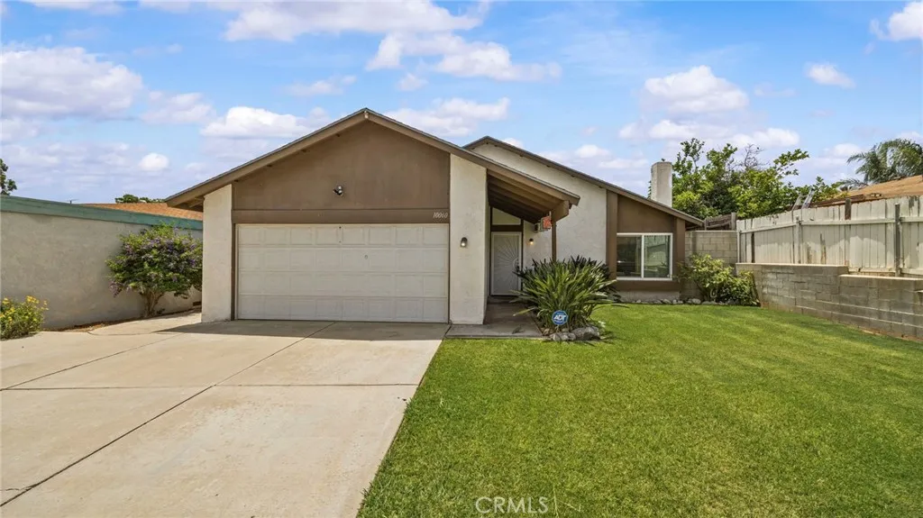10060 Hillsborough Lane, Riverside, California 92503 home-pic-1