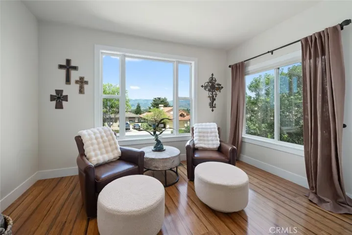 863 Greystone Place, San Luis Obispo, California 93401