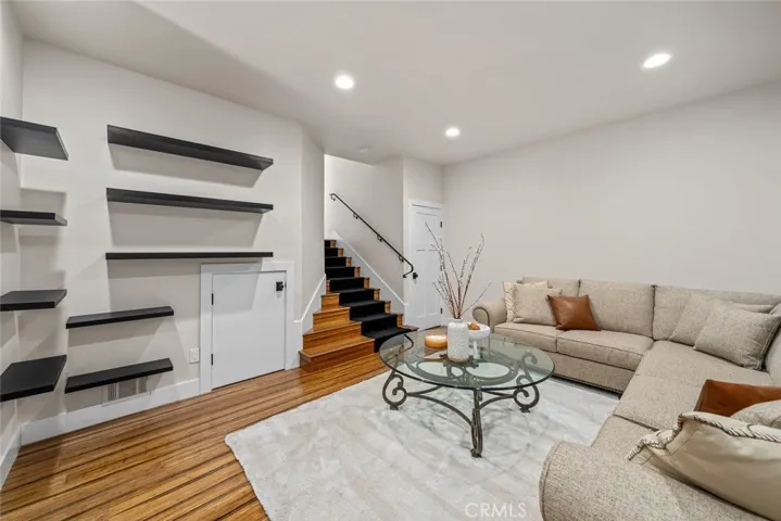 863 Greystone Place, San Luis Obispo, California 93401