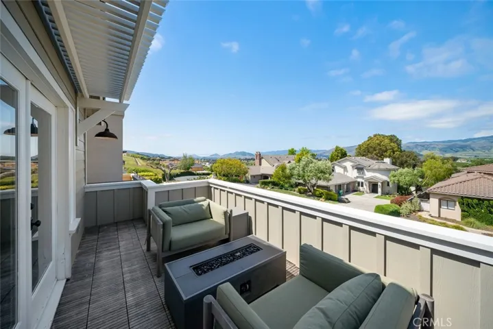 863 Greystone Place, San Luis Obispo, California 93401