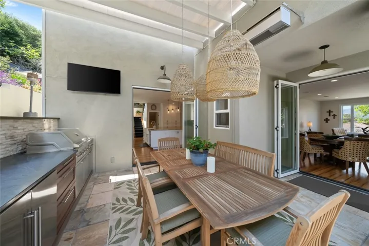 863 Greystone Place, San Luis Obispo, California 93401