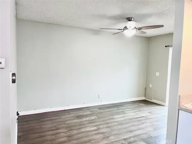 Family-dining are by kitchen