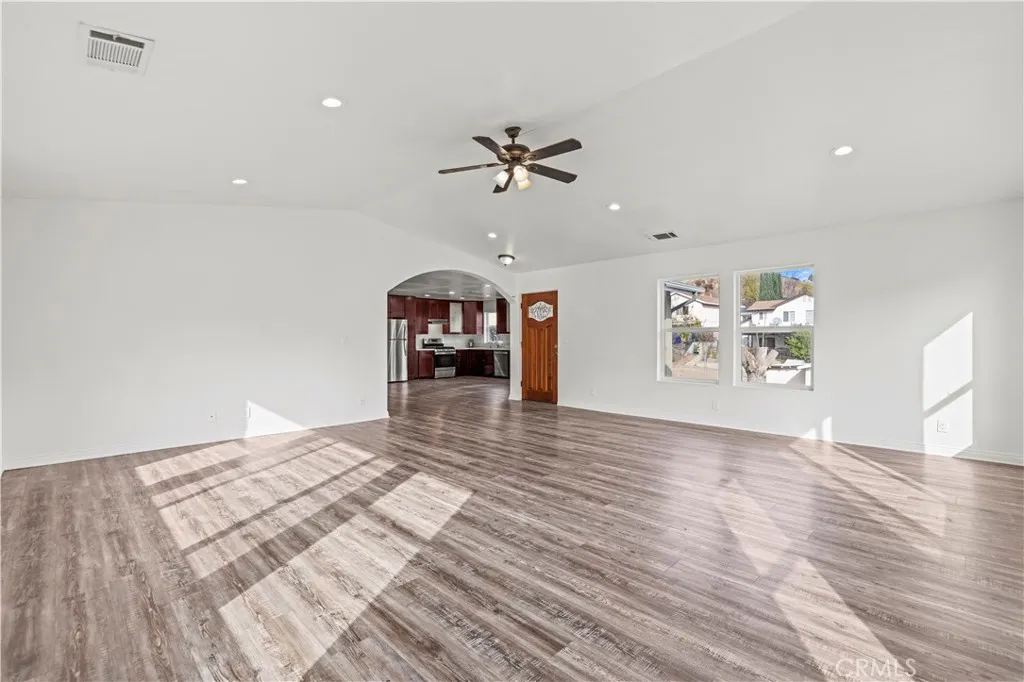 28637 Chiquito Canyon Road, Castaic, California 91384 home-pic-5