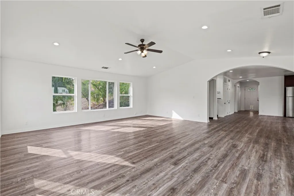 28637 Chiquito Canyon Road, Castaic, California 91384 home-pic-6