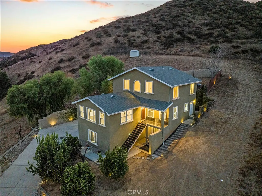 28637 Chiquito Canyon Road, Castaic, California 91384 home-pic-1