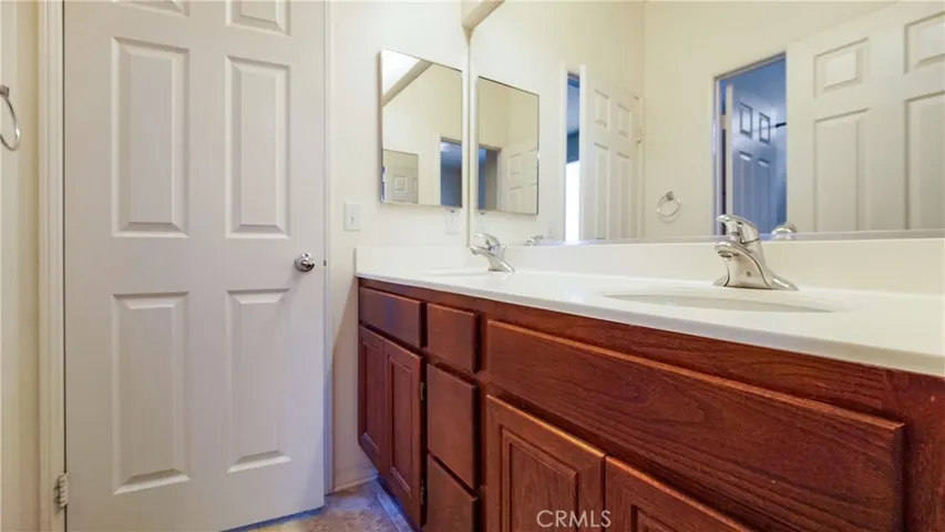 28118 Rocky Cove Drive, Menifee, California 92585