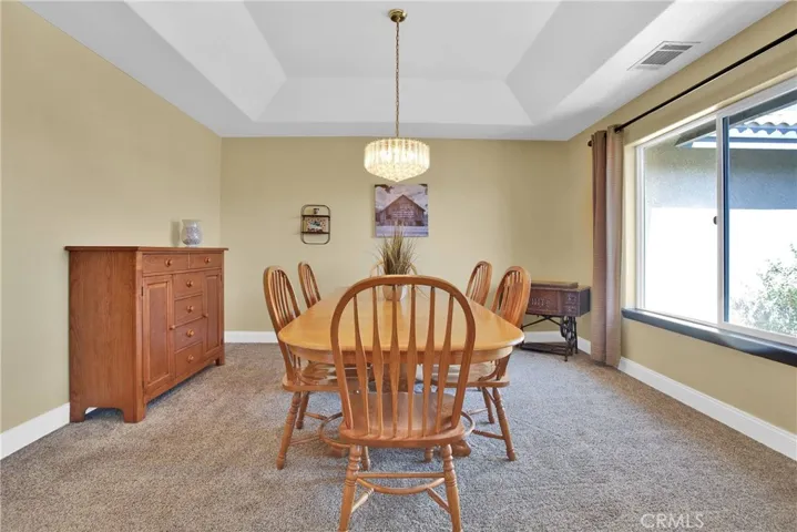 11020 Blue Jay Way, Oak Hills, California 92344