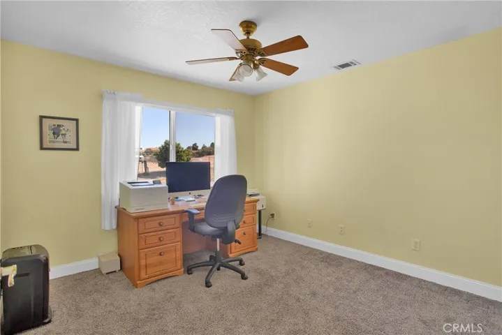 11020 Blue Jay Way, Oak Hills, California 92344