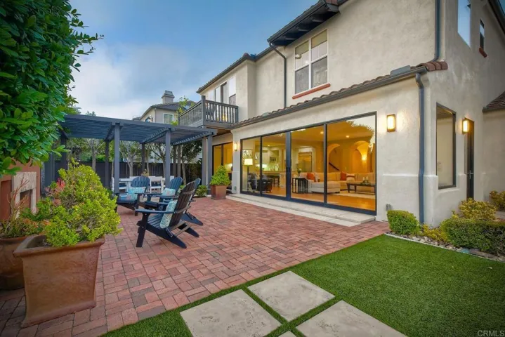 3551 Sitio Damasco, Carlsbad, California 92009