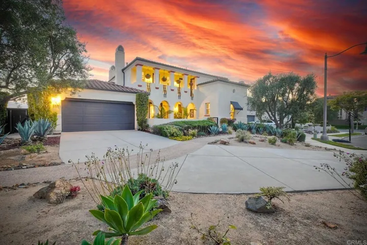 3551 Sitio Damasco, Carlsbad, California 92009