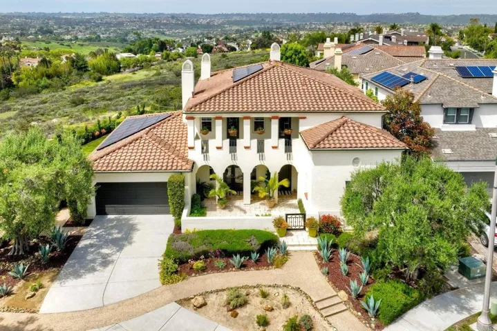 3551 Sitio Damasco, Carlsbad, California 92009